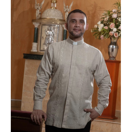 Guayabera Camel Manga Larga CLERIMAN – FE CLERIMAN